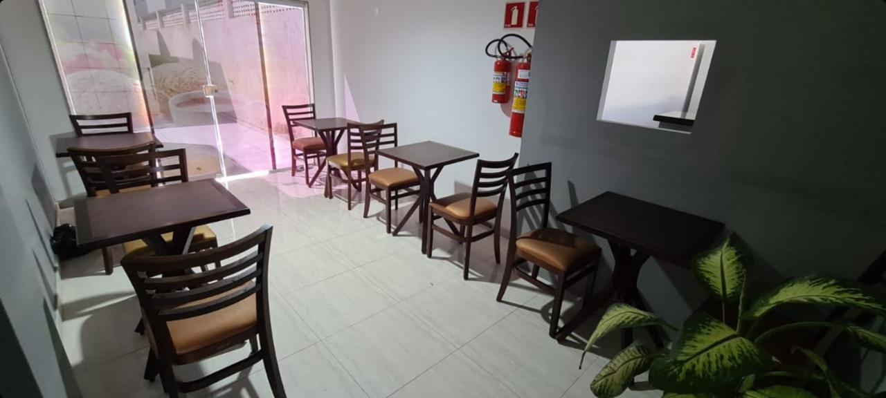 Petro Hotel Candeias Candeias  Bagian luar foto